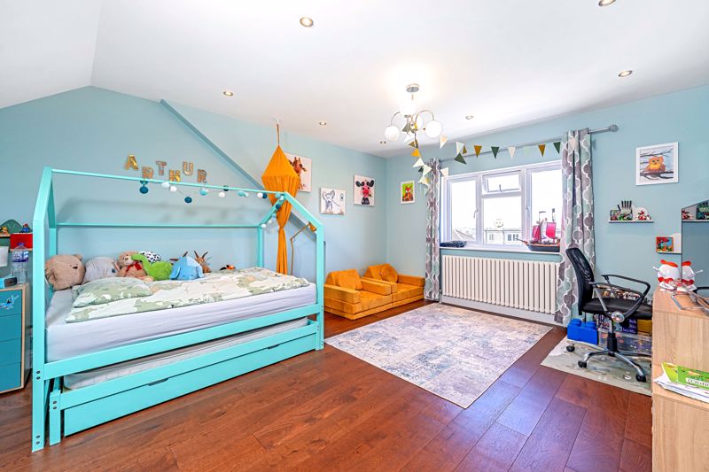 Bedroom - click for photo gallery